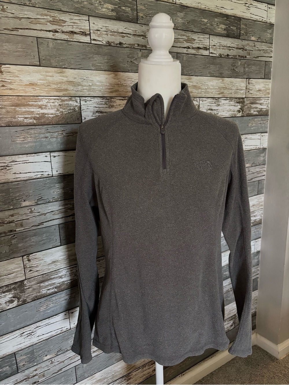 The North Face PolarTec Lightweight Quarter Zip Pullover Fleece Sweater Womens M